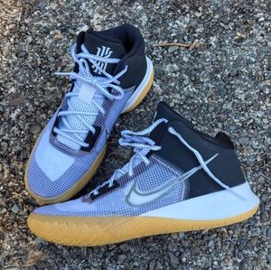 Nike Men's Kyrie Flytrap IV